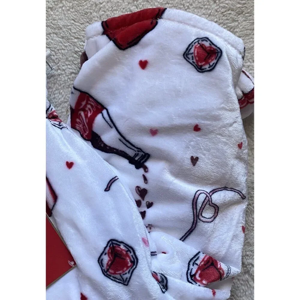 Coca Cola Bottle To Cup Heart Ice Cubes Valentines Throw‎ Blanket 60 X 70” NEW